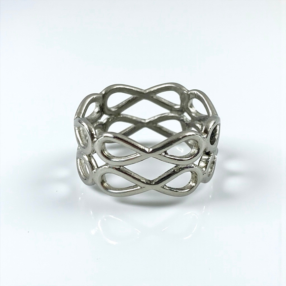 Vintage Jewelry - Vintage Celtic Silver Infinity Knot Band Ring, Size 8 1/4.